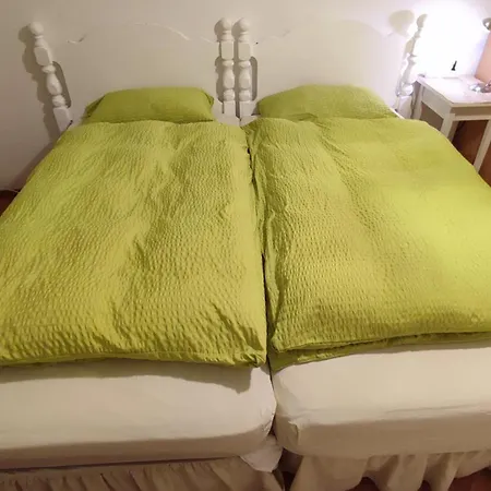 Li's Guestrooms Troisdorf